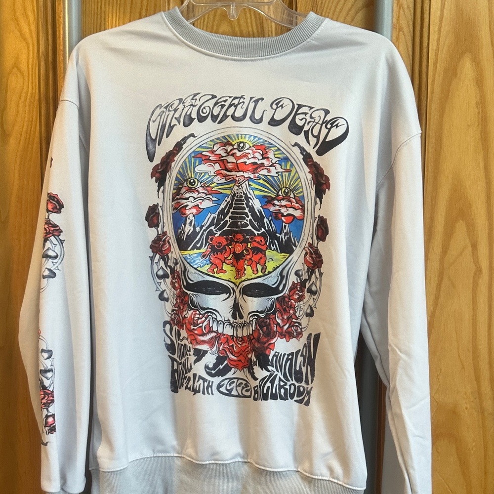Grateful Dead Graphic Crewneck Sweatshirt in Light Gray